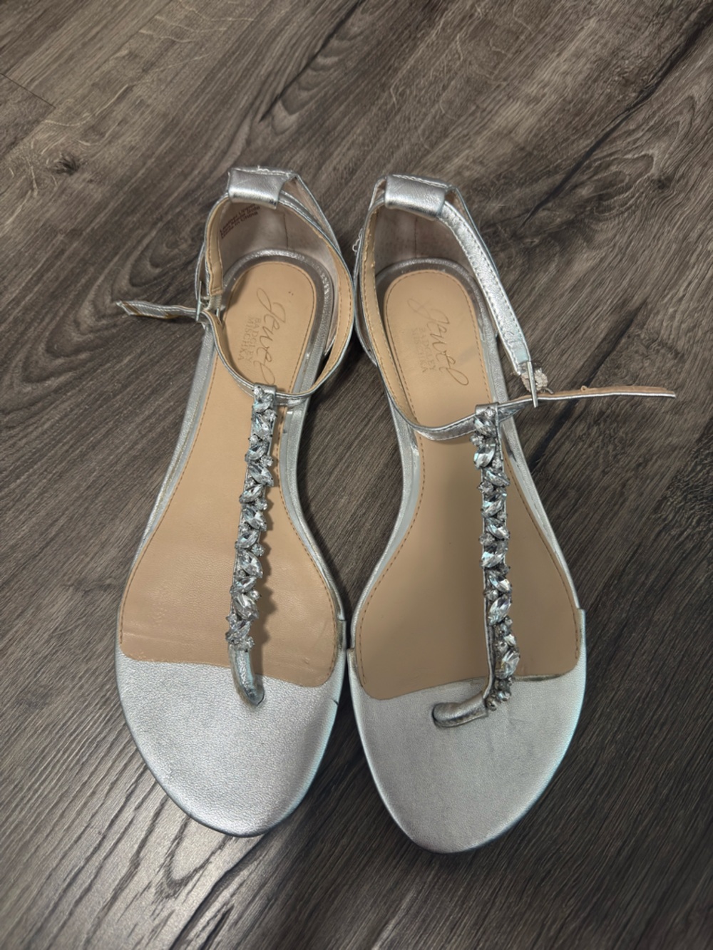 Jewel Badgley Mischka Metallic Silver T-Strap Crystal Sandals